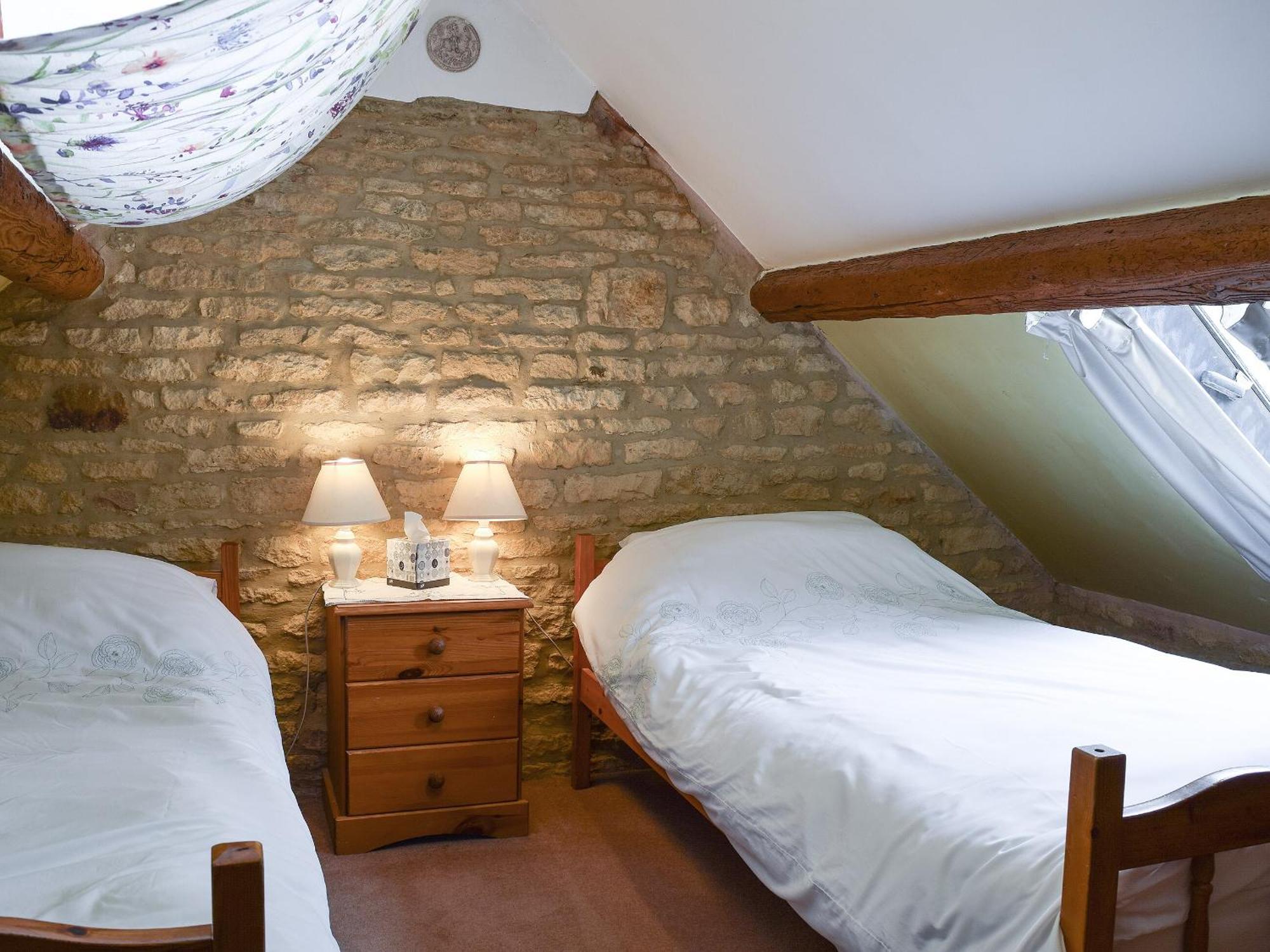 Picket Piece Cottage Chadlington Екстер'єр фото