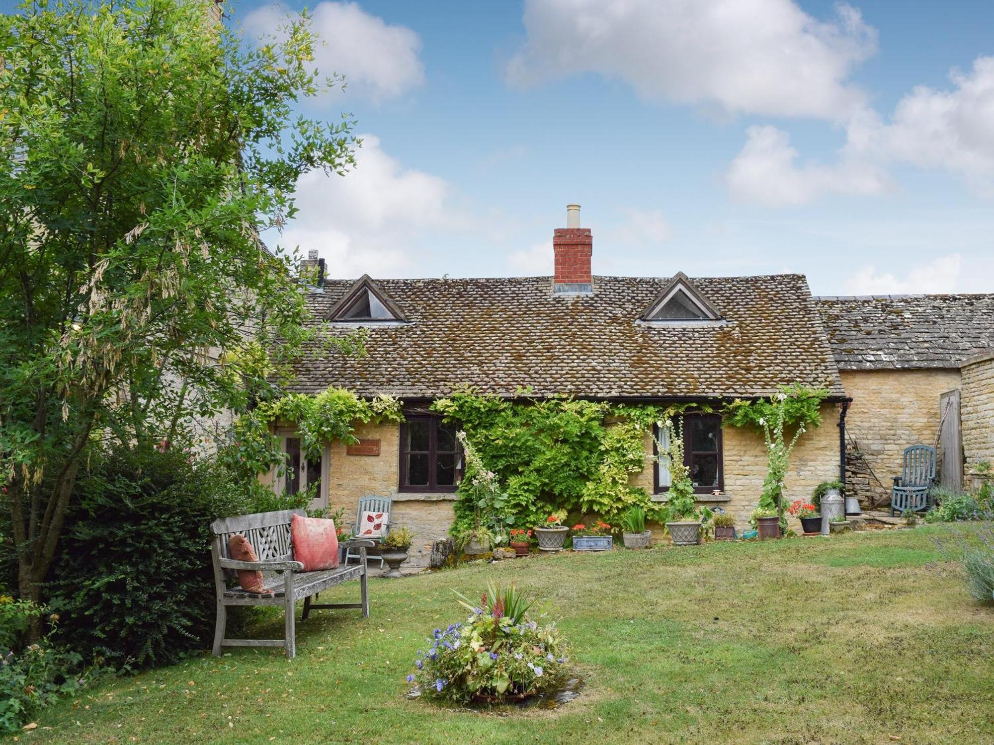 Picket Piece Cottage Chadlington Екстер'єр фото